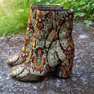 Tapestry Paisley Heeled Zip up Glam Bowie Boots US Women's 6